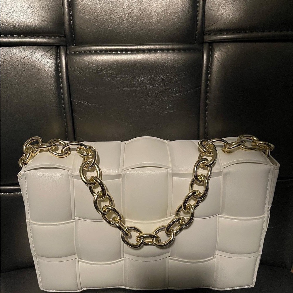 Brand new purse for sale available in both colors